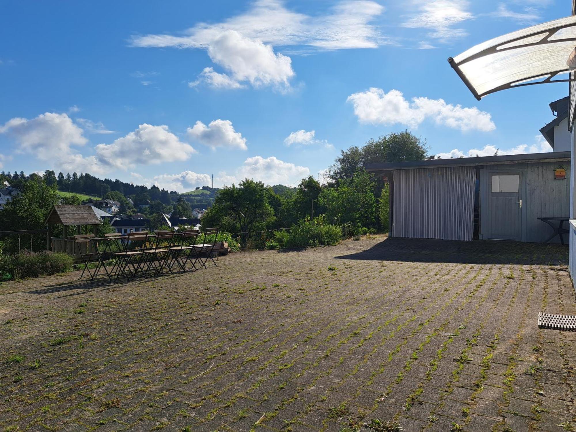 Haus Mit Idyllischem Seeblick Schalkenmehren Luaran gambar